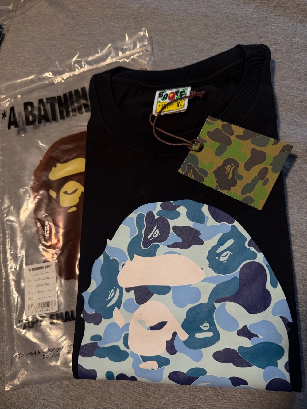 Bape blue camo black tee XL